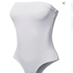 Strapless SHEIN white bodysuit